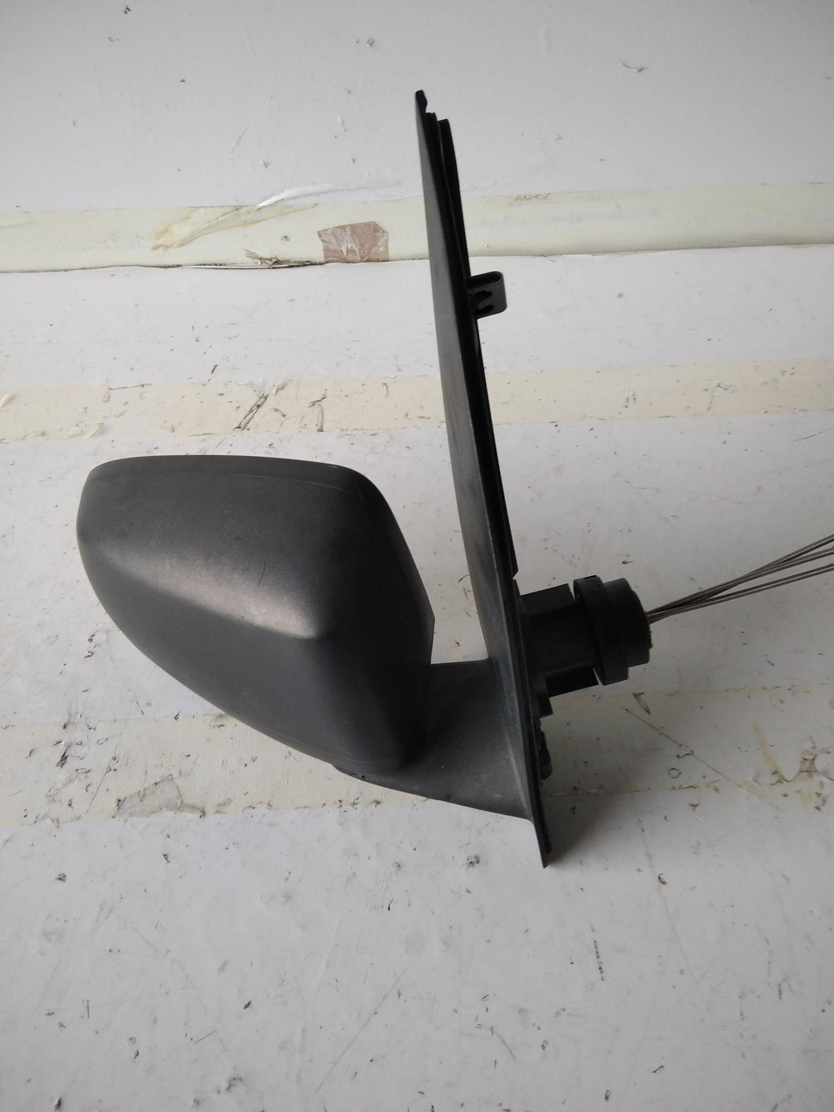 Retrovisore est. dx.